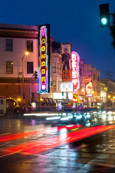 São Francisco Califórnia Estados Unidos Sinais Néon Clubes Noturnos Broadway — Fotografia de Stock