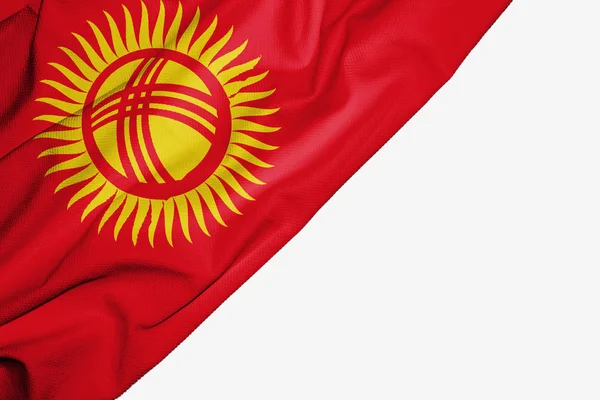 Bandeira de tecido do Quirguistão com copyspace para o seu texto em branco — Fotografia de Stock