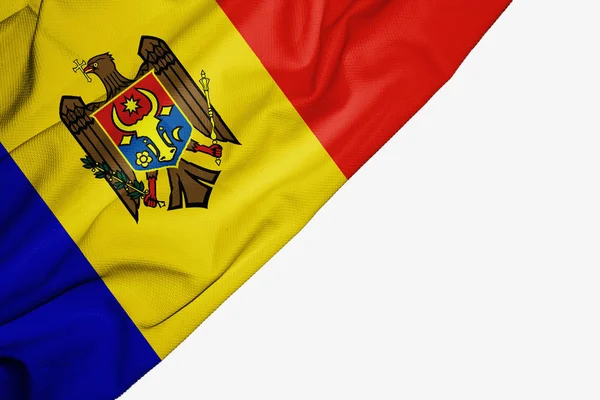 Beyaz bac üzerinde metin için copyspace ile kumaş Moldova bayrağı — Stok fotoğraf