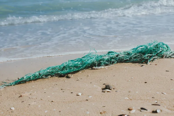 Problem śmieci na plaży — Zdjęcie stockowe