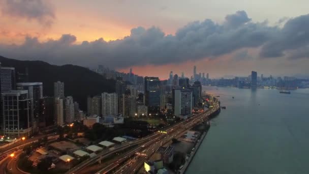 Ηλιοβασίλεμα Στην Πόλη Σούρουπο Χονγκ Κονγκ — Αρχείο Βίντεο