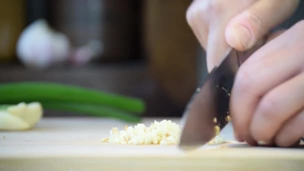 Zerkleinern Lebensmittel Kochen Esstisch — Stockvideo