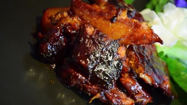 蜂蜜猪肉肉食品烤餐 — 图库视频影像