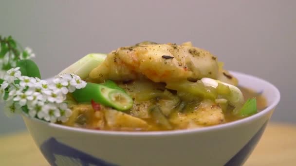 Pikantne Ryb Jedzenie Posiłek Danie Chili — Wideo stockowe
