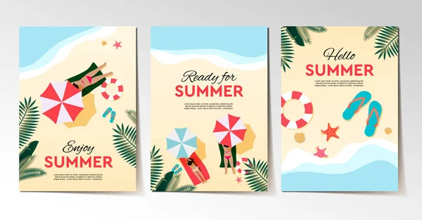 Conjunto de vacaciones de verano y carteles de vacaciones tropicales o tarjeta de felicitación. Diseño plano vectorial . — Archivo Imágenes Vectoriales