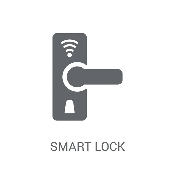 Akıllı kilit simgesi. Trendy akıllı kilit logo kavramı smarthome koleksiyonundan beyaz arka plan üzerinde. Web uygulamaları, mobil uygulamalar ve basılı medya kullanım için uygundur..