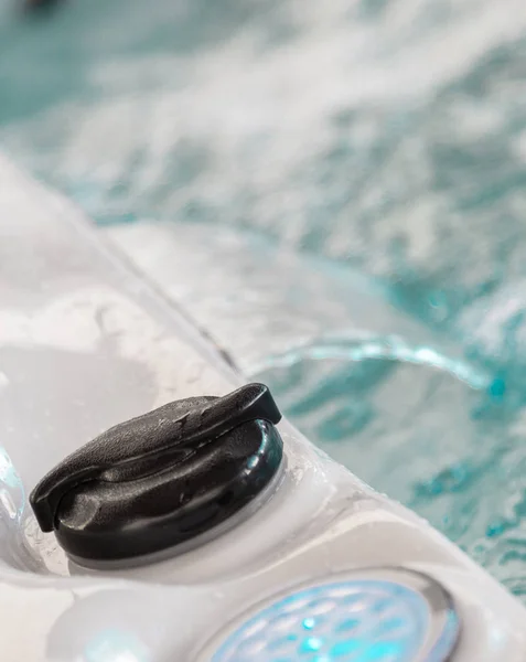 Blick Auf Die Hochdruckdüsen Einer Whirlpool Badewanne Wellnessbereich — Stockfoto