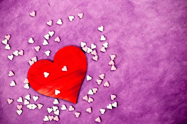 Red Heart Purple Background Valentine Day Love Celebration Concept — стоковое фото
