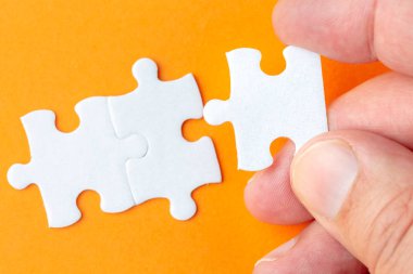 Oluşturma veya kendi iş kavramı bina. Bulmaca parçası, inşaat ve geliştirme kavramı