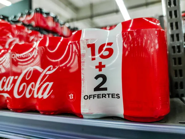 Puilboreau France October 2020 Coca Cola Brand Soft Drink Display — стоковое фото