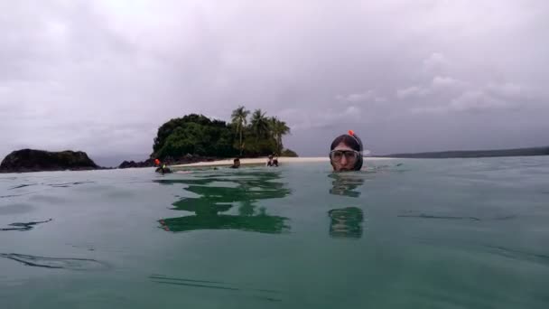 Practicando Snorkel Las Aguas Del Mar Caribe Bajo Agua Vida — Vídeos de Stock