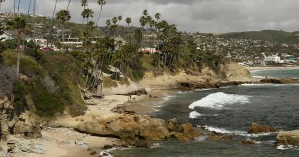 Тихий океан в Лагуна-Бич, Калифорния — стоковое видео