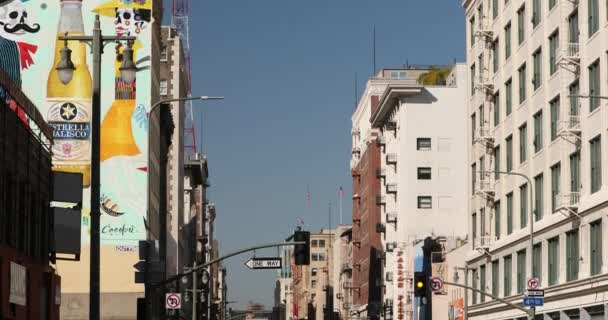 Los Angeles δρόμους της πόλης κοντά σε ολίσθηση γραμμή — Αρχείο Βίντεο