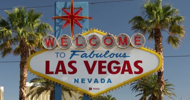 Las Vegas neon retro welkom teken toeristische bezienswaardigheid — Stockvideo
