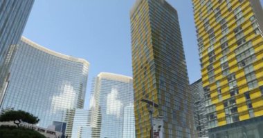 Aria Hotel 'in yanındaki Las Vegas Şehir Merkezi' nden lüks alışveriş.