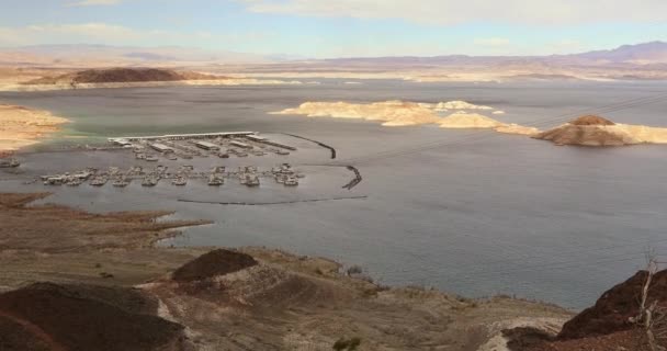 Lago Mead y el puerto deportivo en Nevada Estados Unidos — Vídeos de Stock