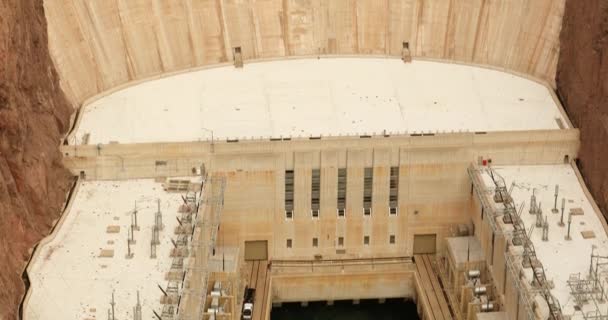 Hoover Dam engineering marvel on the Nevada Arizona border — Stock video