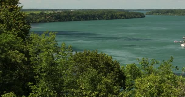 Άποψη του ποταμού Νιαγάρα στο Οντάριο του Καναδά — Αρχείο Βίντεο