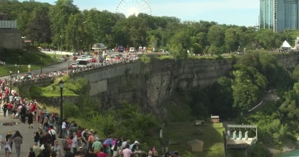 Touristes à Niagara Falls Ontario Canada — Video