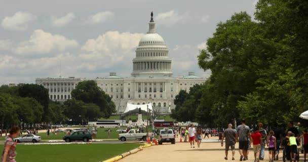 Capitolio a lo largo del Parque Nacional Mall en Washington DC — Vídeo de stock