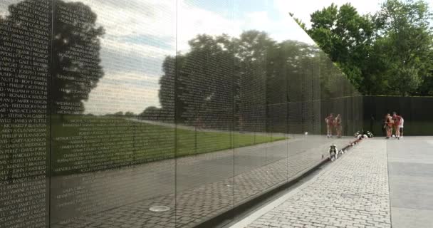 Vietnam War Memorial Washington DC USA — Stockvideo