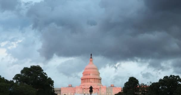 Capitool gebouw in Washington DC Verenigde Staten — Stockvideo