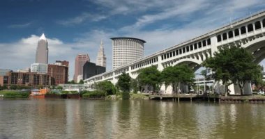 Ohio 'daki Cleveland City silueti ABD