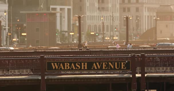 Chicago Illinois városképe és hidak a folyó felett — Stock videók