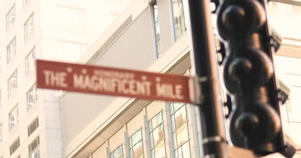 Signo de calle Magnificent Mile Chicago Illinois — Vídeos de Stock