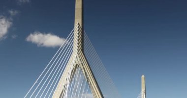 Leonard P. Zakim Bunker Hill Köprüsü, Boston Massachusetts ABD