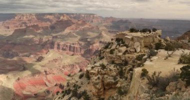 Grand Canyon Ulusal Parkı 'ndaki Güney Şeridi manzarası