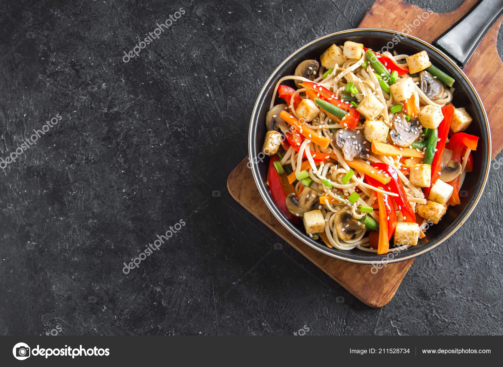 Stir Fry Udon Noodles Tofu Mushrooms Vegetables Asian Vegan Vegetarian