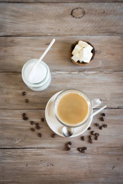 Skottsäkert Kaffe Blandat Med Ekologiskt Smör Och Mct Kokosolja Paleo — Stockfoto