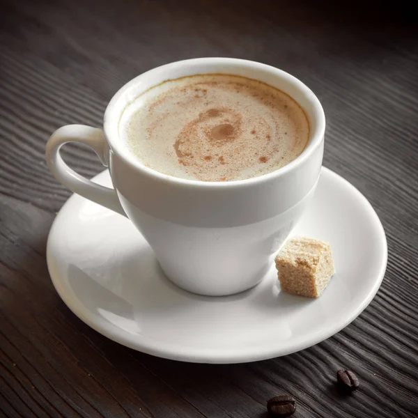 Kopp Kaffe Med Kaffebönor Cappuccino Kaffe Färgton Bilden — Stockfoto