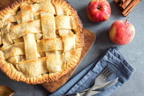 Classic Apple Pie Dessert Homemade American Pie Organic Autumn Apples — Stock Photo, Image