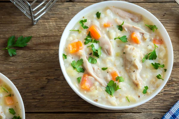 Zuppa Pollo Riso Selvatico Zuppa Fresca Cremosa Fatta Casa Con — Foto Stock