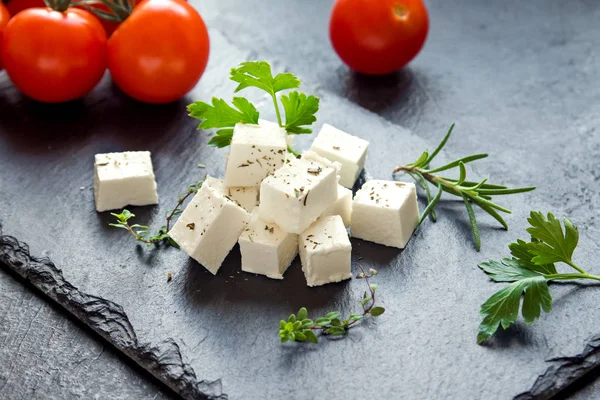 Frisk Grekisk Fetaost Hälsosam Ingrediens För Matlagning Sallad Geten Fetaost — Stockfoto