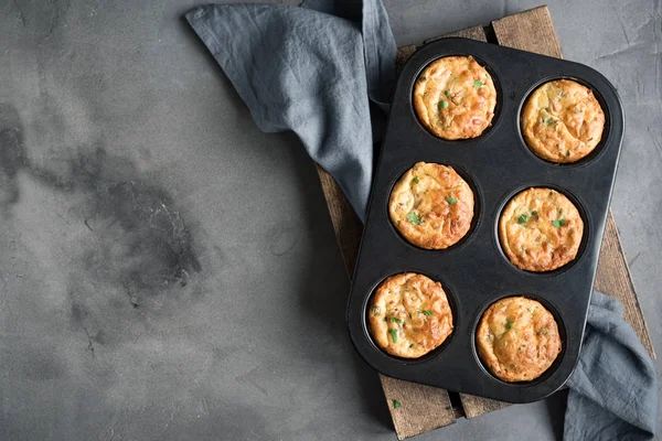 Proteína Desayuno Panecillos Huevo Con Queso Verduras Muffins Altos Proteínas —  Fotos de Stock