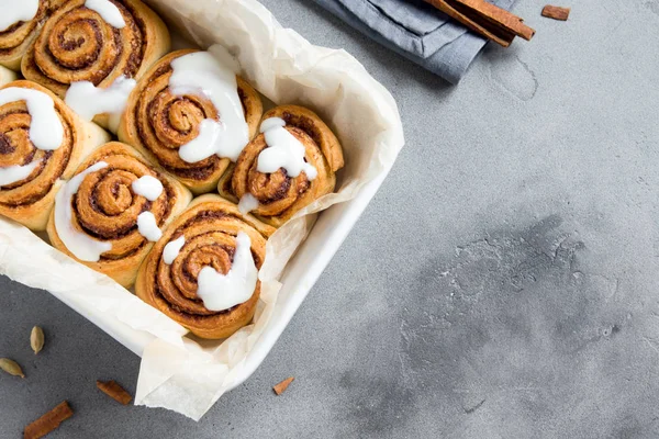 Rollos Canela Cannabo Receta Casera Bollos Dulces Tradicionales Postre Con —  Fotos de Stock