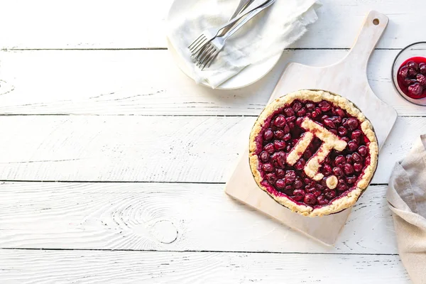 Day Cherry Pie Hecho Casa Tradicional Pastel Cereza Con Signo — Foto de Stock