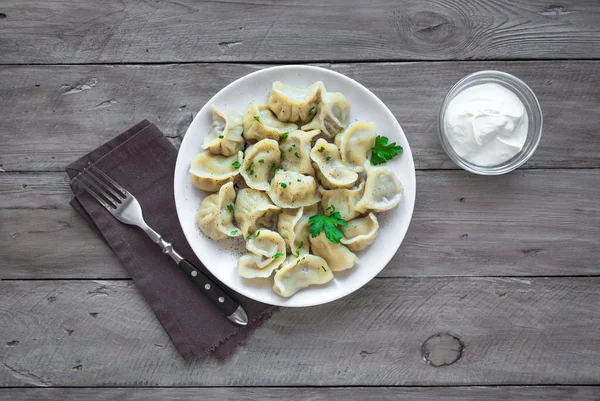 Homemade Meat Dumplings Sour Cream Wooden Table Top View Fresh — Stock Photo, Image