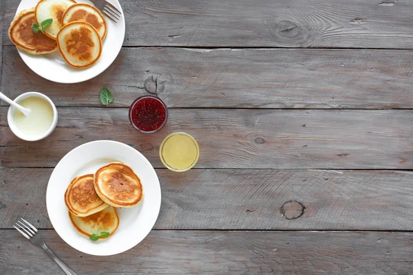 Pancakes for breakfast — Stock Photo, Image