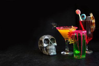 Cadılar Bayramı kokteyller