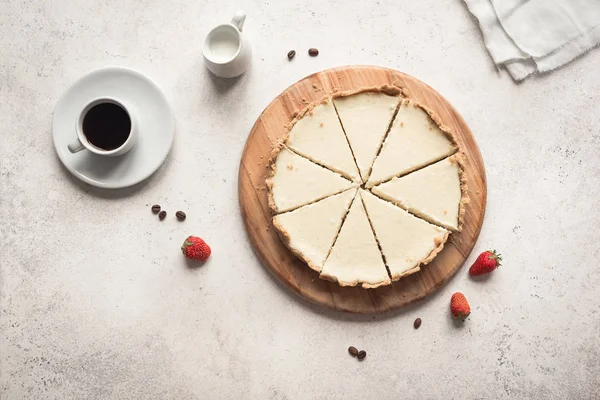 Klassischer Käsekuchen — Stockfoto