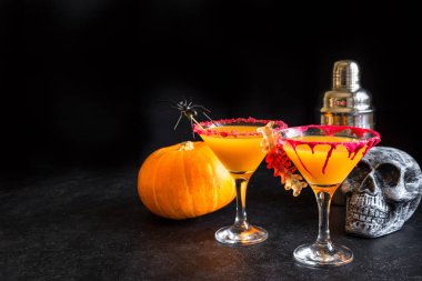 Halloween kabak baharat martini
