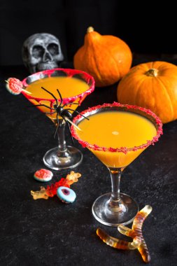 Halloween kabak baharat martini