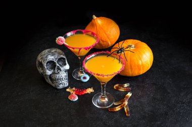 Halloween kabak baharat martini