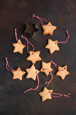 Noel yıldız kurabiye şeklinde