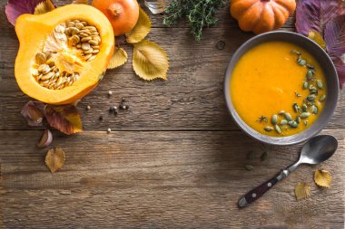 Balkabağı çorbası.