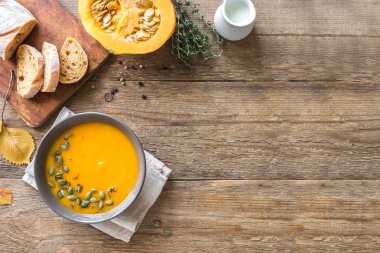 Balkabağı çorbası.